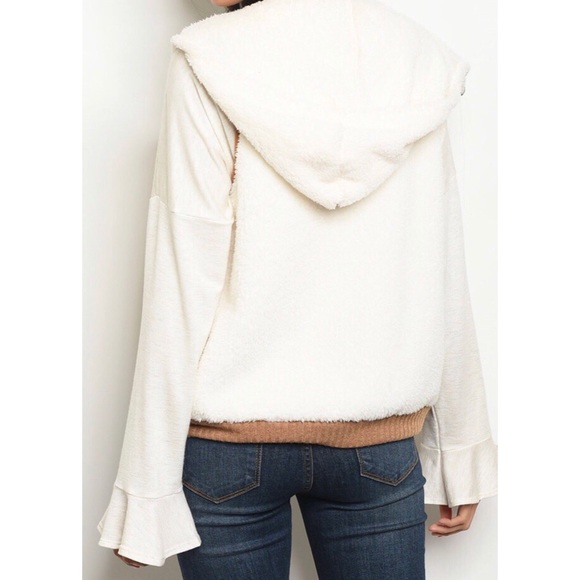 Ivory Fur Vest - Picture 2 of 4